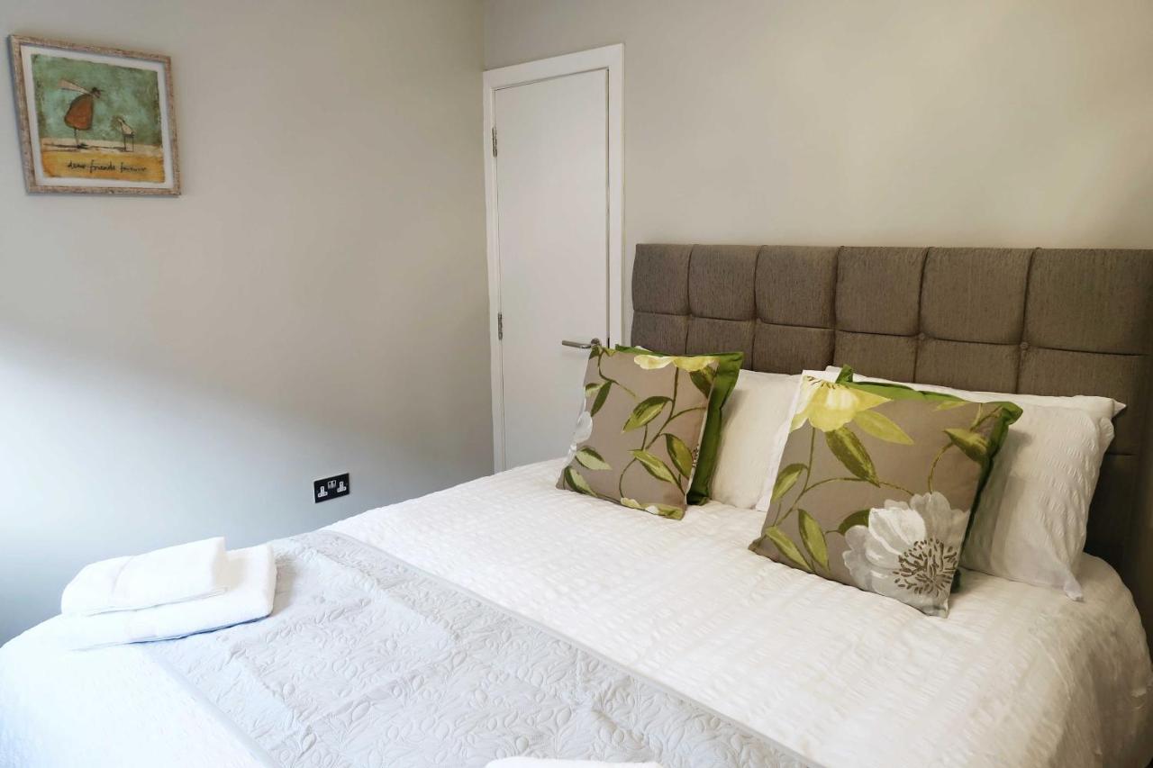 3 The Mews Montpellier Villa Cheltenham Exterior foto
